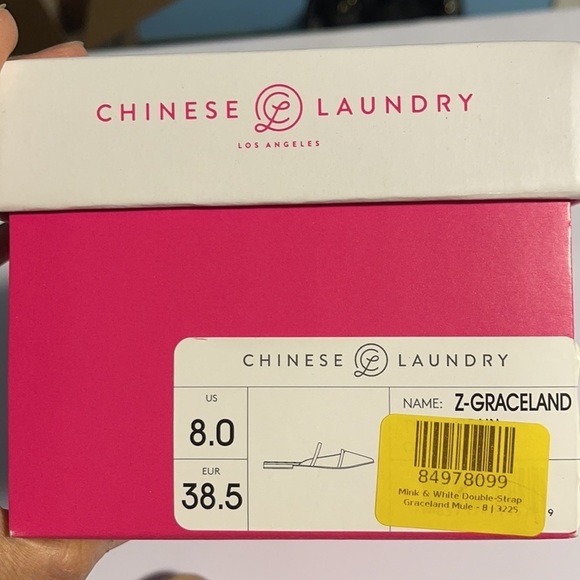 NEW Chinese Laundry Tan and White Straps Graceland Mule US 8 - Picture 5 of 6